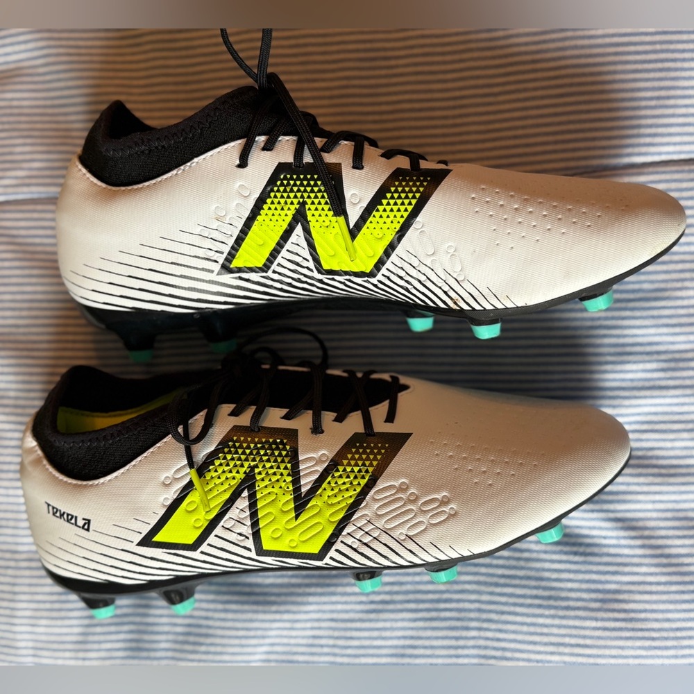 New Balance Tekela Men’s Soccer Cleats